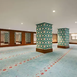 Otel Ramada By Wyndham Makkah Zad Al Rawda